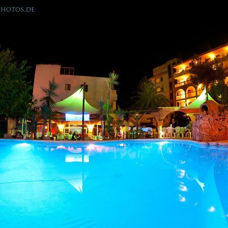 Mini Golf Apartments Canyamel  Ngoại thất bức ảnh