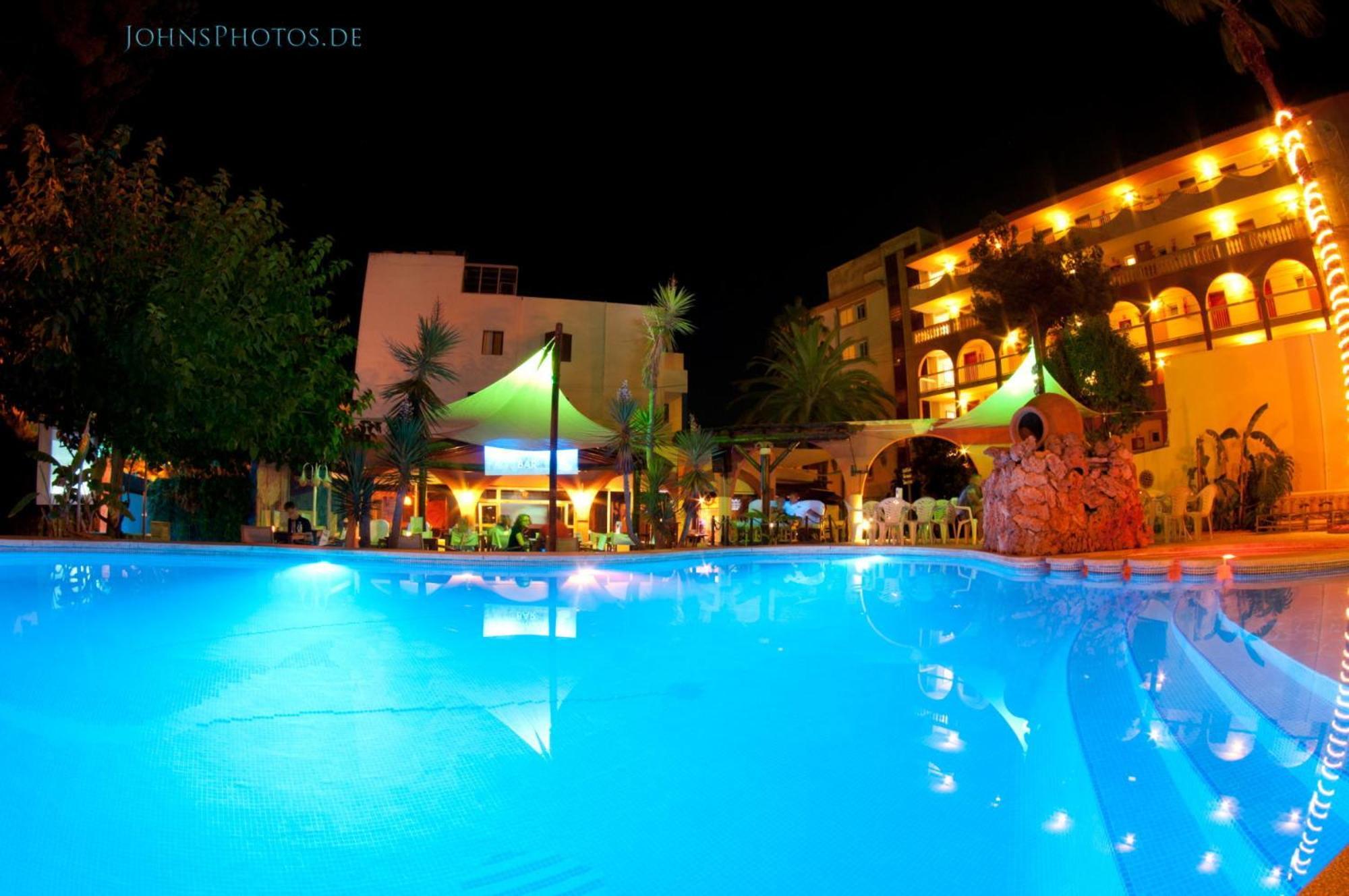 Mini Golf Apartments Canyamel  Ngoại thất bức ảnh